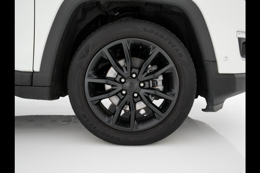 Jeep Compass 1.3T Limited *LEATHER-FABRIC | XENON | NAVI-FULLMAP | KEYLESS | COMFORT-SEATS | CAMERA | PRIVACY-GLASS | DAB | ECC | PDC | CRUISE | 18''ALU*