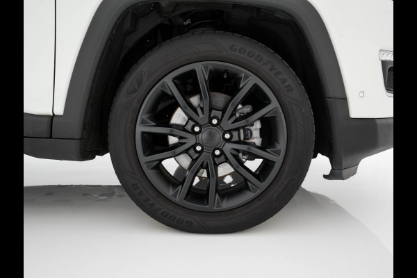 Jeep Compass 1.3T Limited *LEATHER-FABRIC | XENON | NAVI-FULLMAP | KEYLESS | COMFORT-SEATS | CAMERA | PRIVACY-GLASS | DAB | ECC | PDC | CRUISE | 18''ALU*