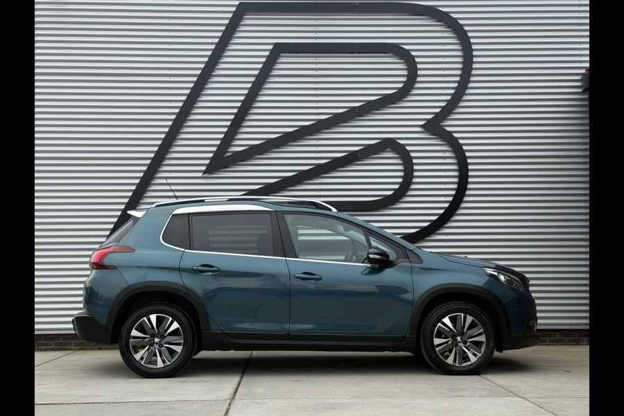 Peugeot 2008 1.2 PureTech Blue Lion 2e Eigenaar|Navi|Trekhaak|D-riem v.v. in 2022|ClimaCruise|PDC|Stoelverwarming|Carplay|APK tot 05-2027