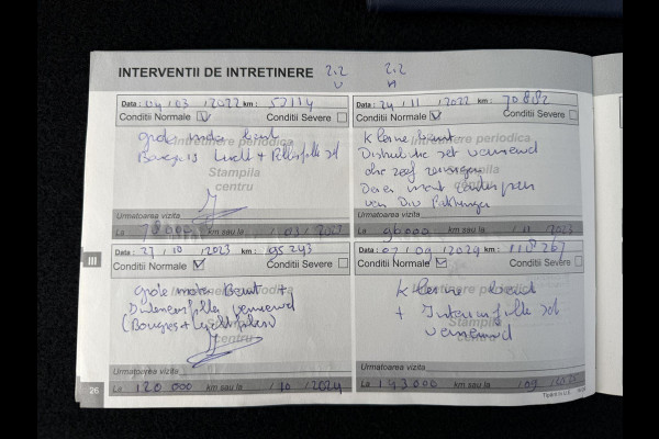 Peugeot 2008 1.2 PureTech Blue Lion 2e Eigenaar|Navi|Trekhaak|D-riem v.v. in 2022|ClimaCruise|PDC|Stoelverwarming|Carplay|APK tot 05-2027