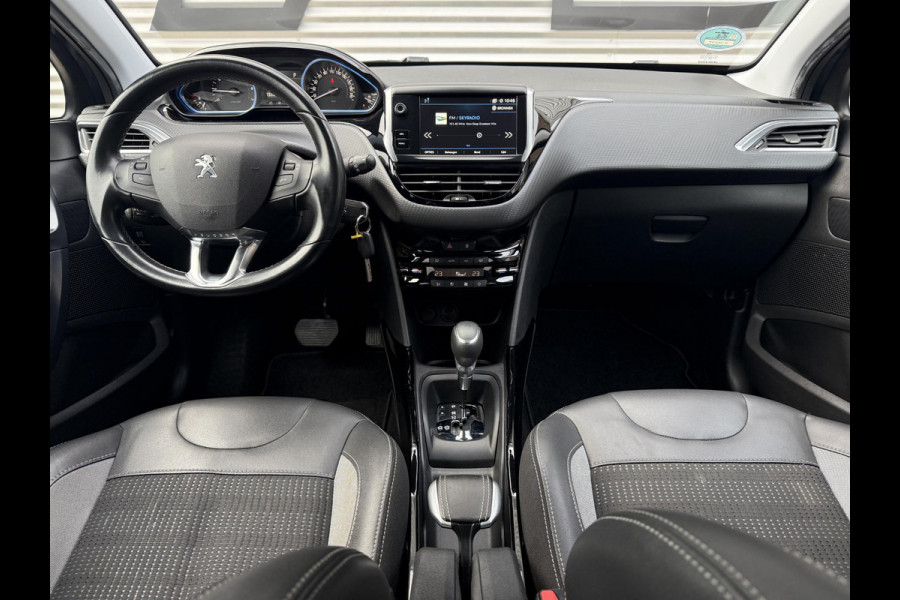 Peugeot 2008 1.2 PureTech Blue Lion 2e Eigenaar|Navi|Trekhaak|D-riem v.v. in 2022|ClimaCruise|PDC|Stoelverwarming|Carplay|APK tot 05-2027