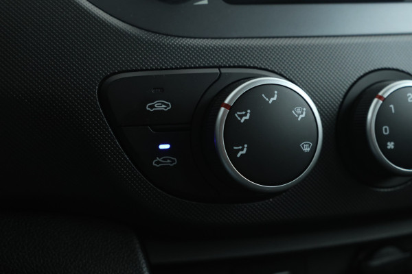 Hyundai i10 1.0i Comfort 5 Deurs, Navigatie, Telefoon