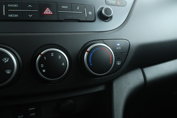 Hyundai i10 1.0i Comfort 5 Deurs, Navigatie, Telefoon