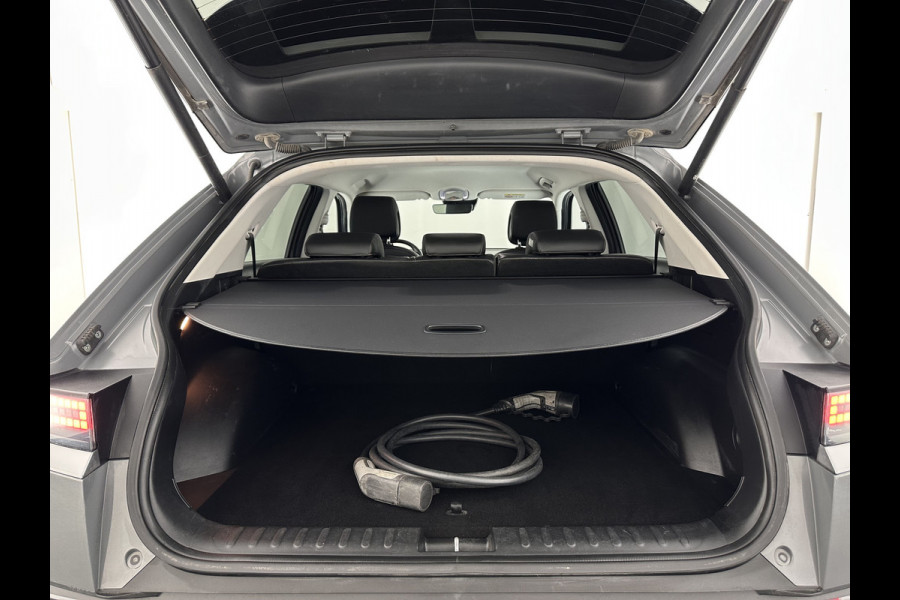 Hyundai IONIQ 5 Connect 73kWh [ 3-Fase ] {SOH-100%} (INCL-BTW) Aut *LEATHER-FABRIC | FULL-LED | DIGI-COCKPIT | AMBIENT-LIGHT | DAB | SHIFT-PADDLES | HEAD-UP | NAVI-FULLMAP | KEYLESS | CAMERA | HEATED-COMFORTSEATS | TOWBAR*
