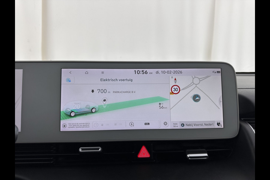 Hyundai IONIQ 5 Connect 73kWh [ 3-Fase ] {SOH-100%} (INCL-BTW) Aut *LEATHER-FABRIC | FULL-LED | DIGI-COCKPIT | AMBIENT-LIGHT | DAB | SHIFT-PADDLES | HEAD-UP | NAVI-FULLMAP | KEYLESS | CAMERA | HEATED-COMFORTSEATS | TOWBAR*