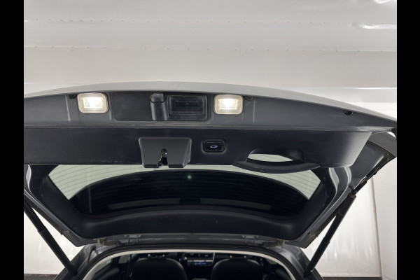 Hyundai IONIQ 5 Connect 73kWh [ 3-Fase ] {SOH-100%} (INCL-BTW) Aut *LEATHER-FABRIC | FULL-LED | DIGI-COCKPIT | AMBIENT-LIGHT | DAB | SHIFT-PADDLES | HEAD-UP | NAVI-FULLMAP | KEYLESS | CAMERA | HEATED-COMFORTSEATS | TOWBAR*