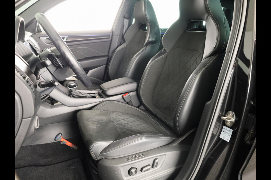 Škoda Kodiaq 1.5 TSI Sportline Business 150 pk Automaat (DSG) | Navigatie | Trekhaak (wegklapbaar) | Parkeersensoren | Achteruitrijcamera | Autom. airco (3 zones) | Stoelverwarming |