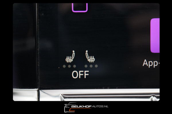 Volkswagen Golf 1.5 eTSI R-Line Pano H&K Audio Cruise Camera