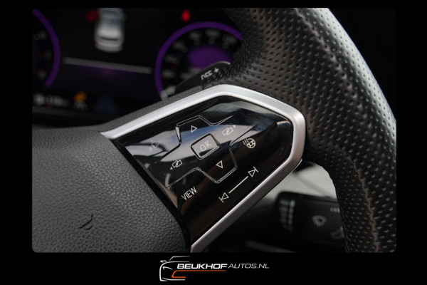 Volkswagen Golf 1.5 eTSI R-Line Pano H&K Audio Cruise Camera