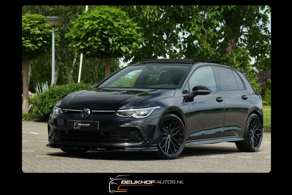 Volkswagen Golf 1.5 eTSI R-Line Pano H&K Audio Cruise Camera