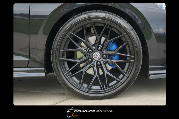 Volkswagen Golf 1.5 eTSI R-Line Pano H&K Audio Cruise Camera