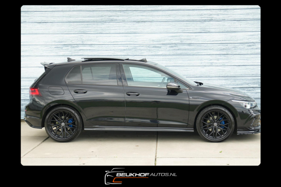 Volkswagen Golf 1.5 eTSI R-Line Pano H&K Audio Cruise Camera