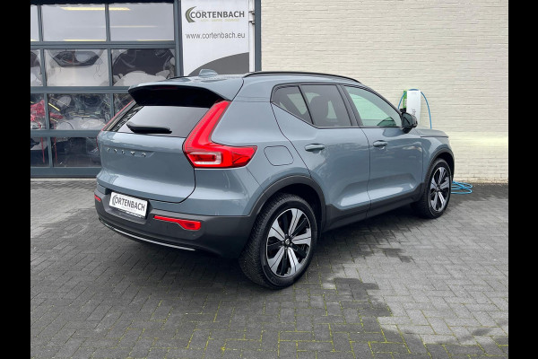 Volvo XC40 1.5 T5 Plug-in hybrid Ultimate Dark | Panorama dak | Zwenkbare trekhaak | Adaptieve cruise | Memory | Blis |