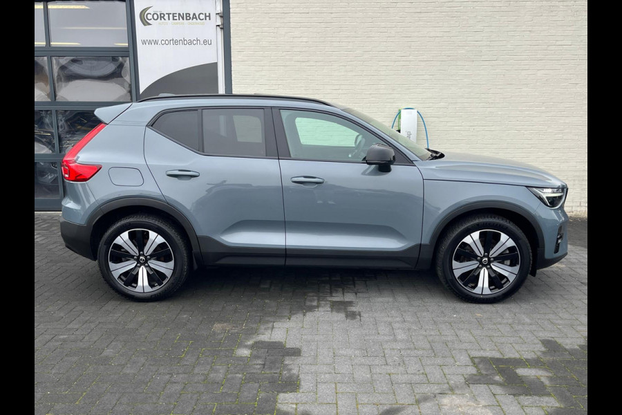 Volvo XC40 1.5 T5 Plug-in hybrid Ultimate Dark | Panorama dak | Zwenkbare trekhaak | Adaptieve cruise | Memory | Blis |