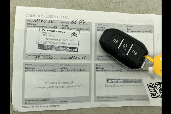 Citroën C3 1.5 HDi 102PK Shine / Stoelverwarming / 1/2 Leder / Airco-ecc./ Navigatie / Pack City Safety / Apk 04-2026