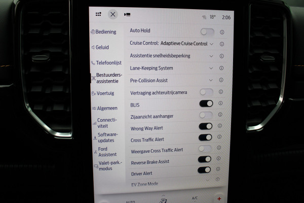 Ford Ranger 2.3 Double Cab PHEV Wildtrak | B&O | Trekhaak | Elektr. Rolhoes | BLIS | Adaptieve cruise