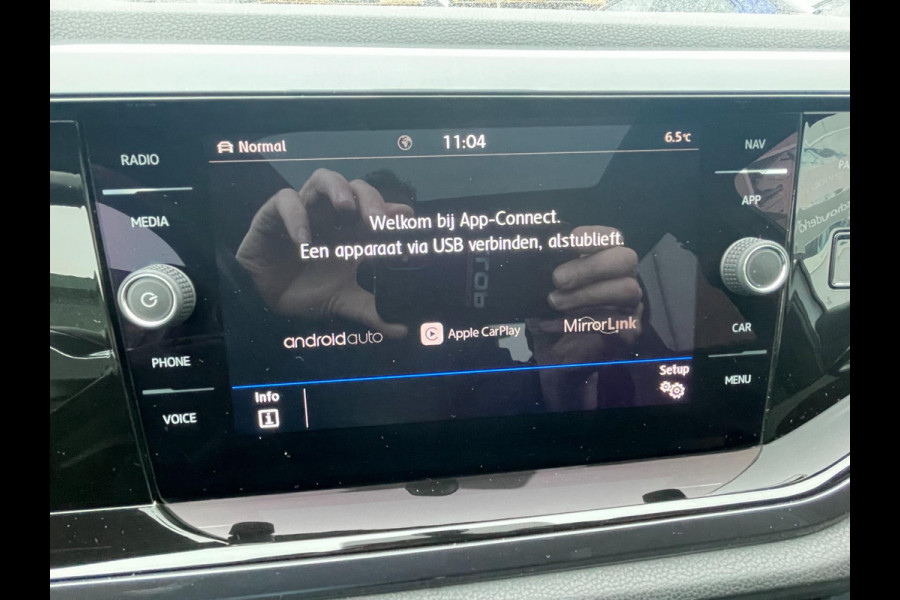 Volkswagen Polo 1.0 TSI R-line 2X | NL-auto | panoramadak | digitaal cockpit | LED pakket