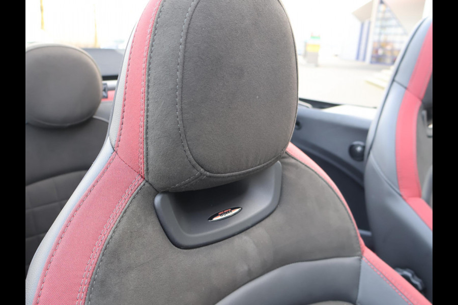 MINI Cabrio 2.0 JCW JOHN COOPER WORKS 231 PK REBEL GREEN | JCW STOELEN | ADAPTIVE CRUISE | ORIG. NL