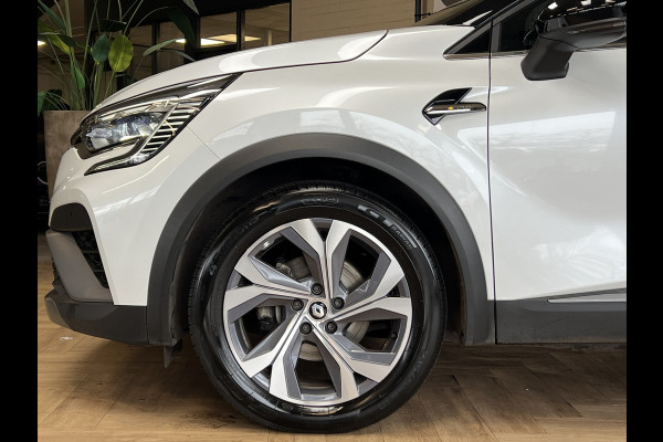 Renault Captur 1.6 E-Tech 160 R.S. Line | Groot Navi | 18" | Stoelverwarming | Camera | PDC V+A |