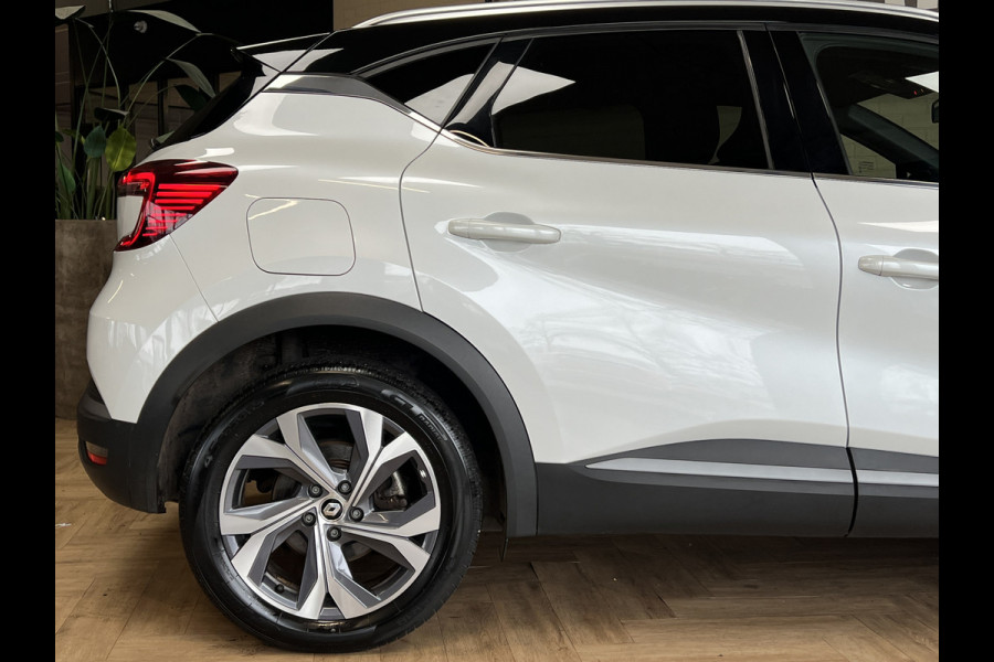 Renault Captur 1.6 E-Tech 160 R.S. Line | Groot Navi | 18" | Stoelverwarming | Camera | PDC V+A |