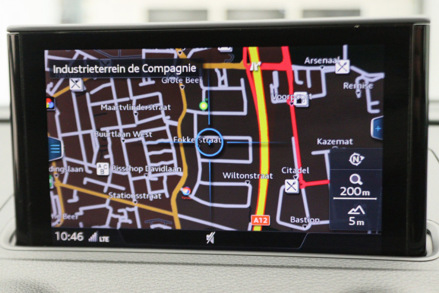 Audi A3 Sportback 35 TFSI CoD Advance Sport Leder/Stof, Stoelverwarming, Apple Carplay, Camera, Trekhaak, LED, 18''