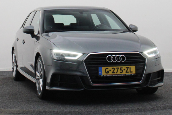 Audi A3 Sportback 35 TFSI CoD Advance Sport Leder/Stof, Stoelverwarming, Apple Carplay, Camera, Trekhaak, LED, 18''