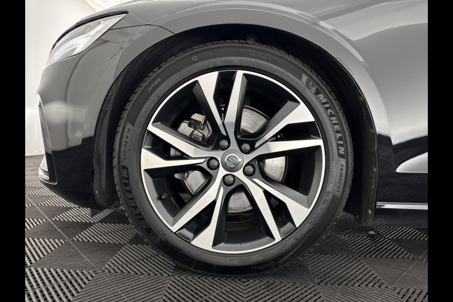 Volvo S60 2.0 B3 R-Design Black Edition (INCL-BTW) Aut. *FULL-LED | LEATHER | HEATED-R-SPORTSEATS | HARMAN/KARDON | MEMORY-PACK | CAMERA | NAVI-FULLMAP | ECC | PRIVACYGLASS | PDC | CRUISE | LANE-ASIST | DAB | DIGI-COCKPIT | TOWBAR