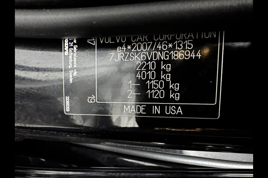 Volvo S60 2.0 B3 R-Design Black Edition (INCL-BTW) Aut. *FULL-LED | LEATHER | HEATED-R-SPORTSEATS | HARMAN/KARDON | MEMORY-PACK | CAMERA | NAVI-FULLMAP | ECC | PRIVACYGLASS | PDC | CRUISE | LANE-ASIST | DAB | DIGI-COCKPIT | TOWBAR