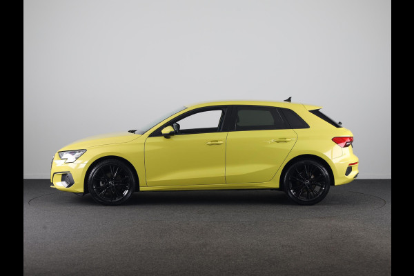 Audi A3 Sportback 30 TFSI Pro Line 110PK | Navigatie via app | Parkeersensoren | 18 inch Lichtmetalen velgen | Cruise controle