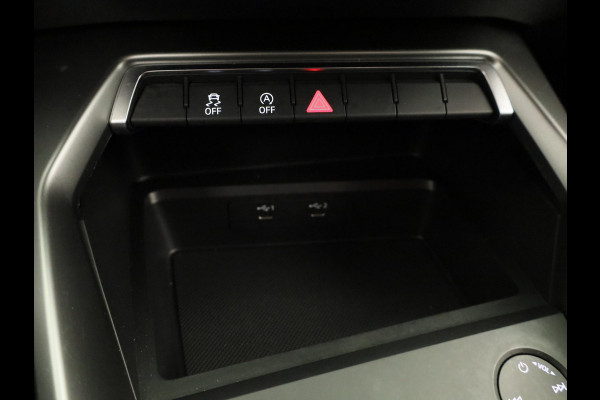 Audi A3 Sportback 30 TFSI Pro Line 110PK | Navigatie via app | Parkeersensoren | 18 inch Lichtmetalen velgen | Cruise controle