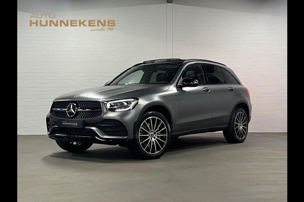 Mercedes-Benz GLC 300e 4MATIC AMG Open dak | Adaptive cruise | Stoel-/stuurverwarming | Head-up | Memory | *17.801 km* *originele kleur*
