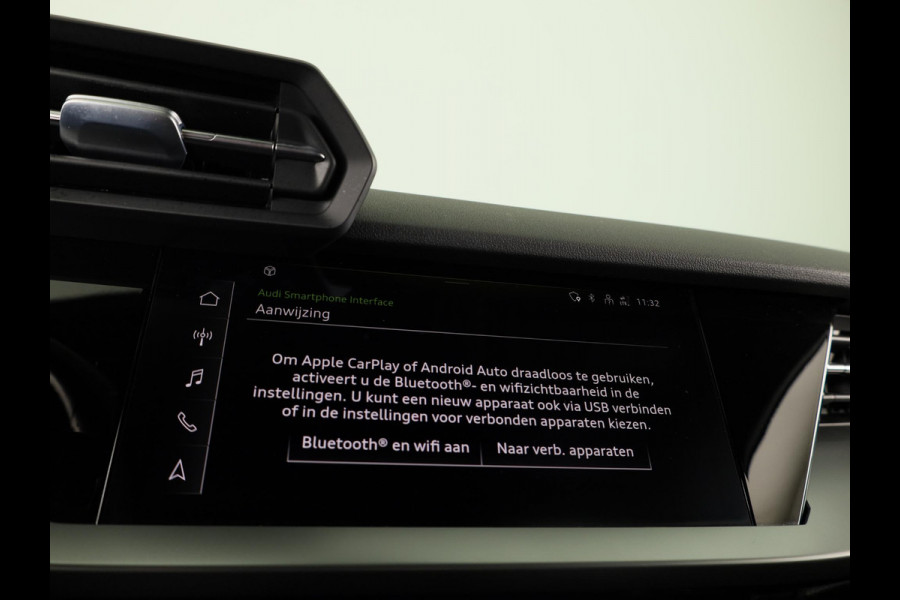 Audi A3 Sportback 30 TFSI Pro Line 110PK | Navigatie via app | Parkeersensoren | 16 inch Lichtmetalen velgen | Cruise controle