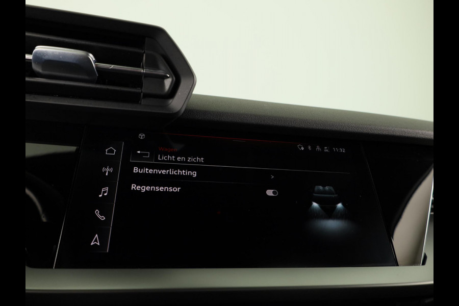 Audi A3 Sportback 30 TFSI Pro Line 110PK | Navigatie via app | Parkeersensoren | 16 inch Lichtmetalen velgen | Cruise controle