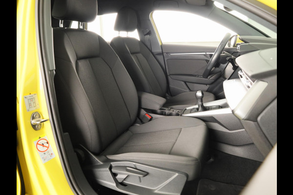 Audi A3 Sportback 30 TFSI Pro Line 110PK | Navigatie via app | Parkeersensoren | 16 inch Lichtmetalen velgen | Cruise controle