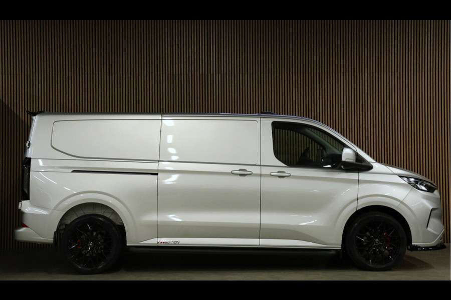 Ford Transit Custom 320 2.0 TDCI L2H1 Limited 170 PK | BPM VRIJ | ACC | Blind Spot | Navigatie | Camera | CarPlay | Lane Assist | Stoelverwarming | Raptor Edition | 3-Zitter | Verlengde fabrieksgarantie tot 11-2029