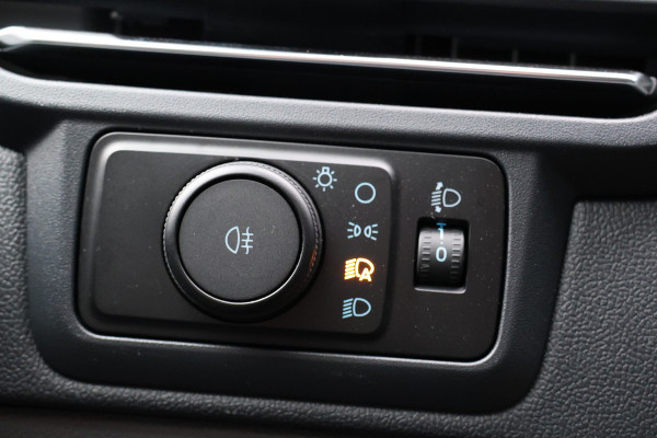 Ford Transit Custom 320 2.0 TDCI L2H1 Limited 170 PK | BPM VRIJ | ACC | Blind Spot | Navigatie | Camera | CarPlay | Lane Assist | Stoelverwarming | Raptor Edition | 3-Zitter | Verlengde fabrieksgarantie tot 11-2029