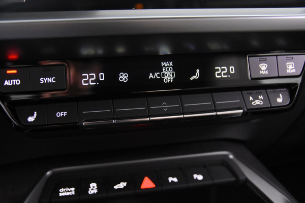 Audi A3 Sportback 40 TFSI e Advanced Edition Sportback *Leer*Navigatie*Stoelverwarming*