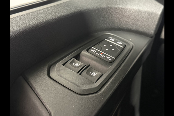 Renault Trafic 2.0 dCi 150 PK T30 L2H1 Camera / Apple Carplay