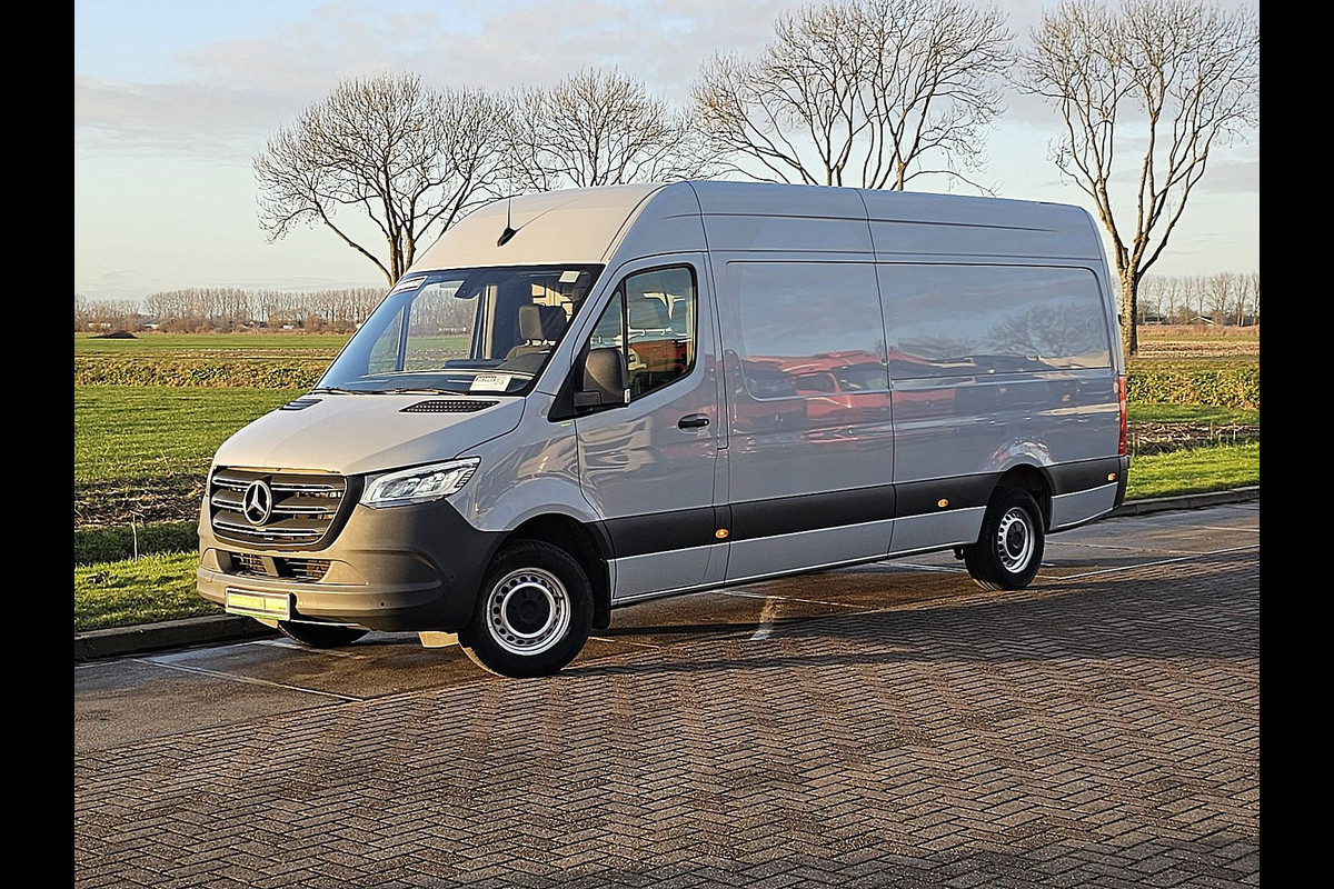 Mercedes-Benz Sprinter 315 1.9 CDI L3H2 RWD LED Automaat Navi PDC Camera 3 Zits Cruise Euro6 150 PK!