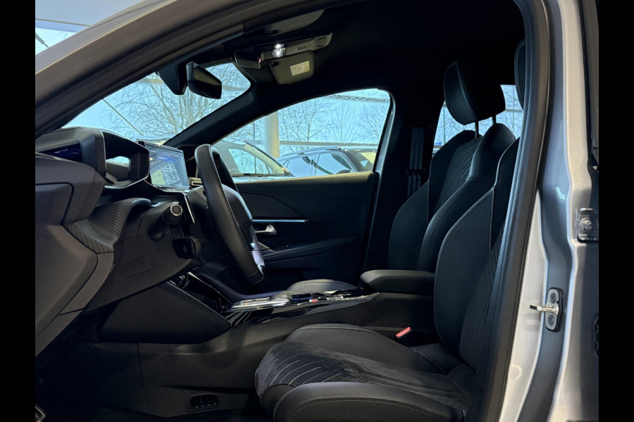 Peugeot 208 Hybrid 136 e-DCS6 GT Leder Alcantara interieur