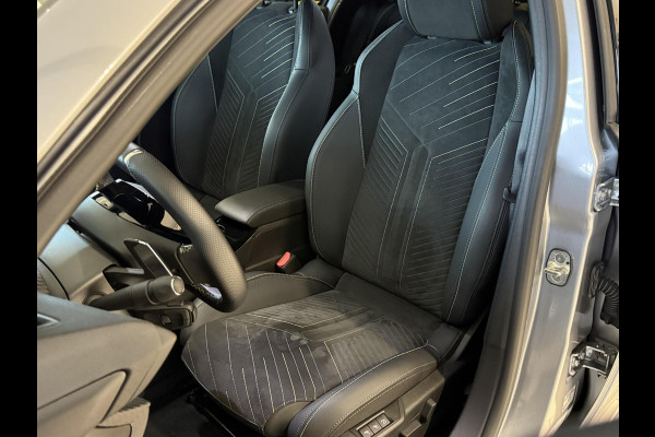 Peugeot 208 Hybrid 136 e-DCS6 GT Leder Alcantara interieur