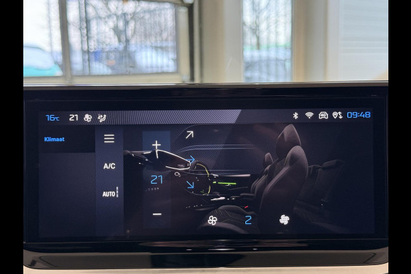 Peugeot 208 Hybrid 136 e-DCS6 GT Leder Alcantara interieur