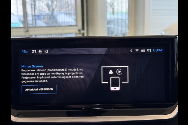 Peugeot 208 Hybrid 136 e-DCS6 GT Leder Alcantara interieur