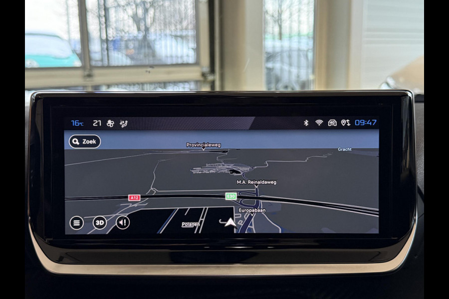 Peugeot 208 Hybrid 136 e-DCS6 GT Leder Alcantara interieur