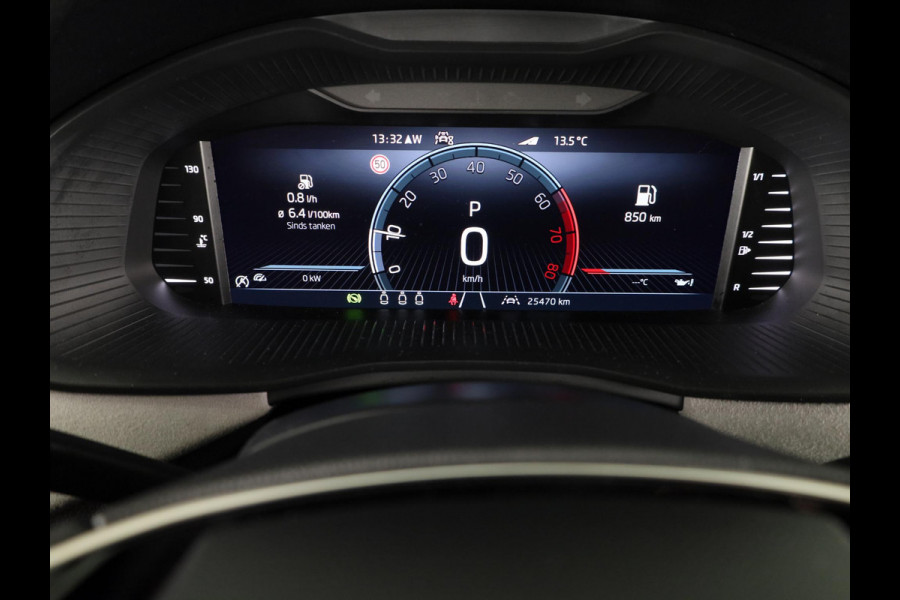 Škoda Kamiq 1.0 TSI Business Edition 115pk Automaat | Verlende garantie | Parkeercamera | Navigatie | Verwarmbare voorstoelen