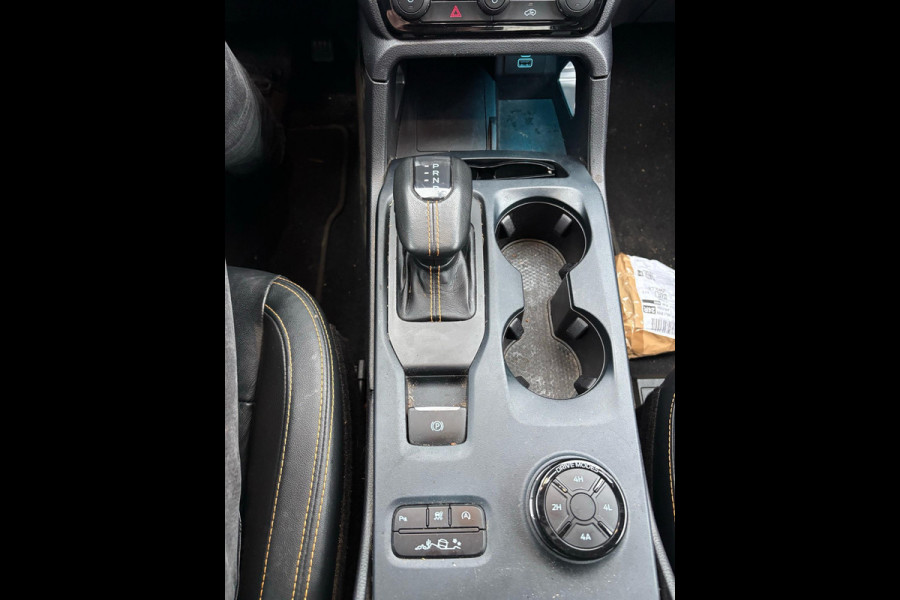 Ford Ranger 2.0 Super Cab EcoBlue Wildtrak 204pk Automaat | Trekhaak | Lederen Bekleding | Rollertop | 3.500kh Trekgewicht | Adaptieve Cruise