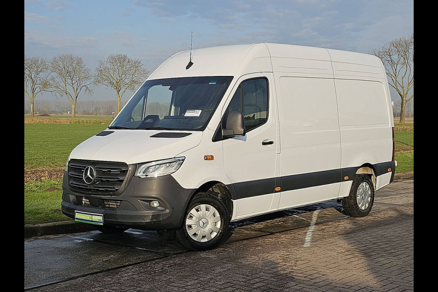 Mercedes-Benz Sprinter 317 1.9 CDI L2H2 Mbux 10 LED Navi Automaat PDC Airco Camera Euro6 170 PK!