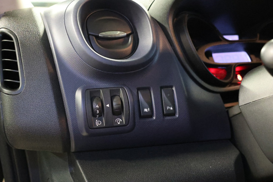 Opel Vivaro 1.6 CDTI L2H1 DC | Dubbel cabine | 6-zitter | L+R Schuifdeur | Airco | Cruise control | Trekhaak | DAB | Lichtmetalen velgen | Nieuwe APK