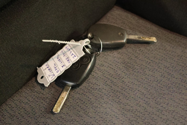 Opel Vivaro 1.6 CDTI L2H1 DC | Dubbel cabine | 6-zitter | L+R Schuifdeur | Airco | Cruise control | Trekhaak | DAB | Lichtmetalen velgen | Nieuwe APK