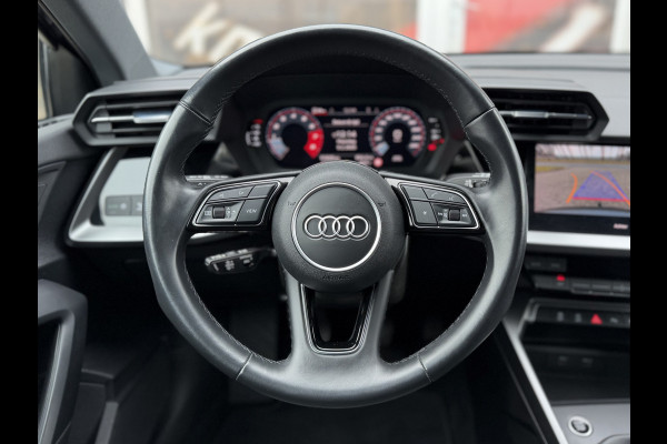 Audi A3 Sportback 35 TFSI 150pk Advanced Edition / Carplay / Camera / Parkeer assistent / 17'' LM / Trekhaak